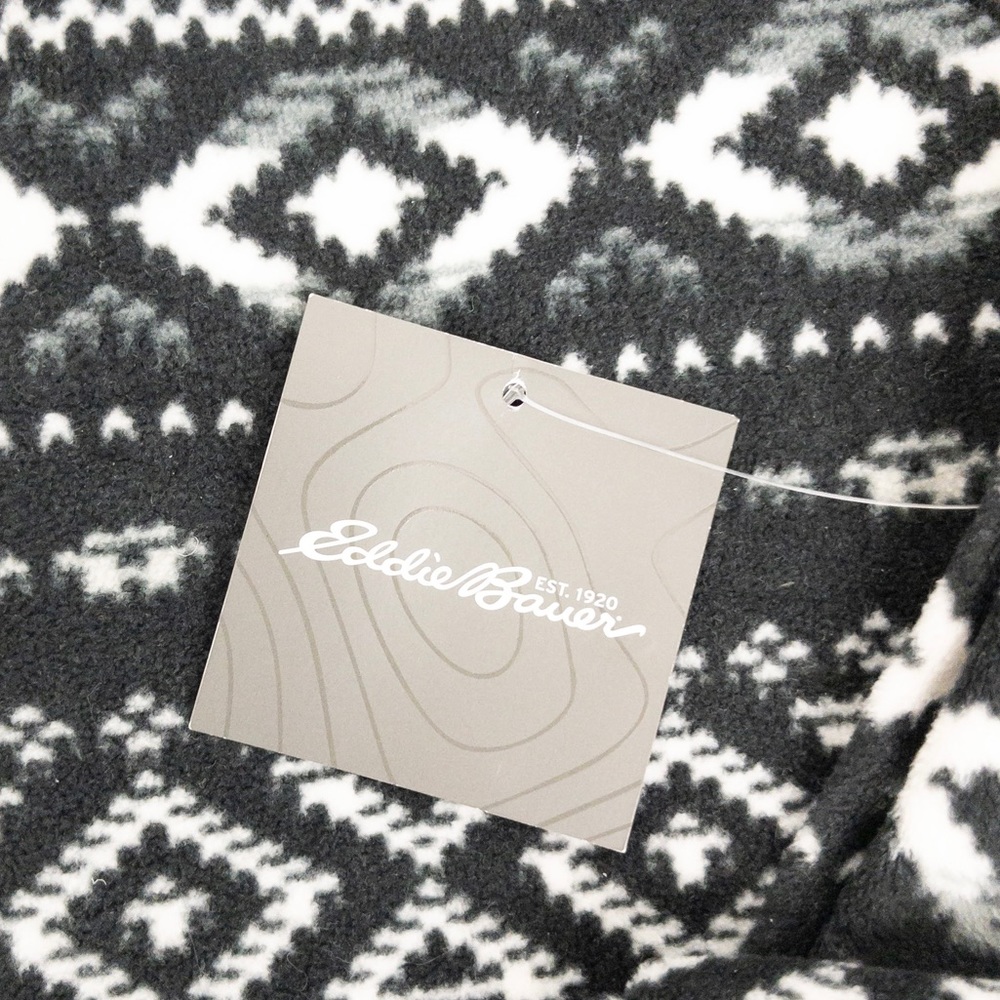 Eddie Bauer • Fast Fleece 1/4 Zip - Picture 4 of 5